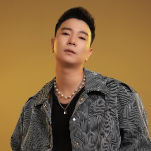 ĐINH TÙNG HUY